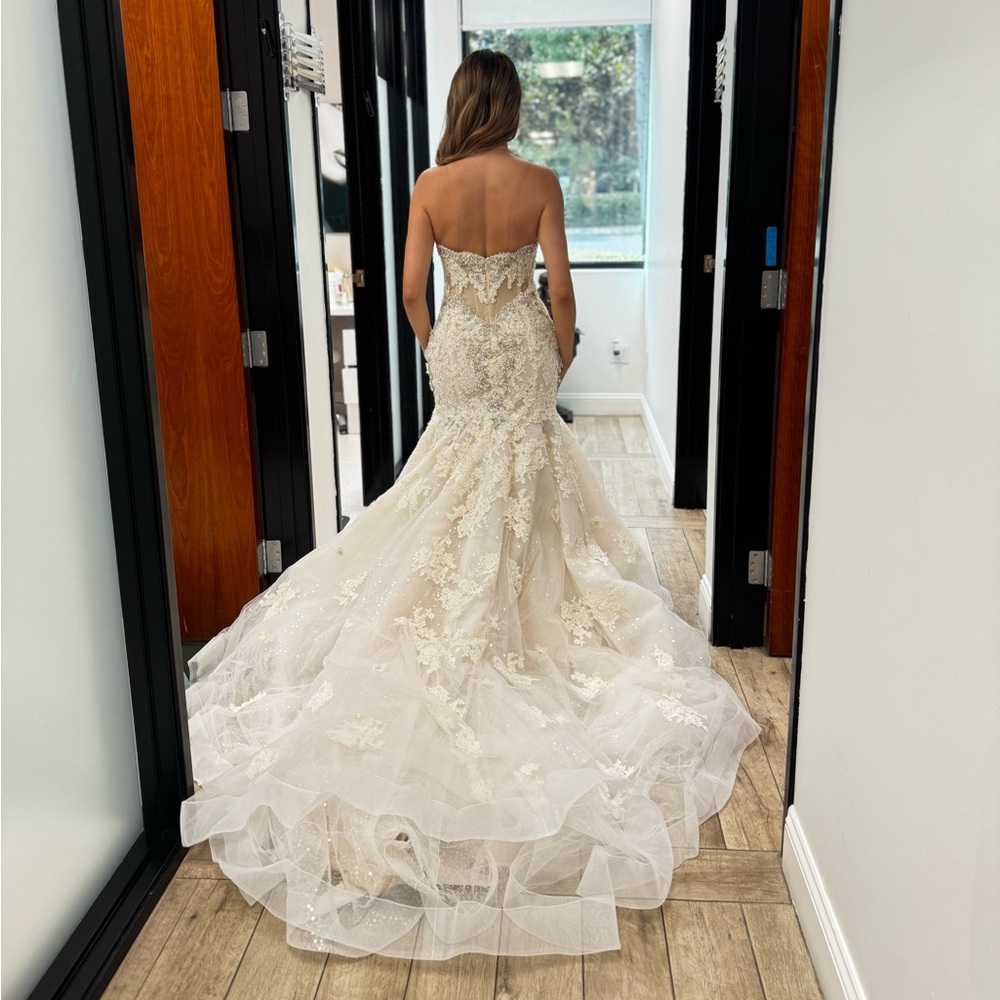 Panache Bridal Beverly Hills wedding dress i 4338 style by Eve of MiladySize 2-4
